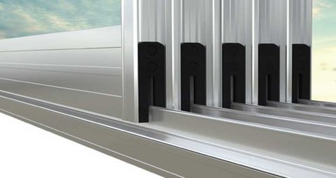 cam balkon su alır mı