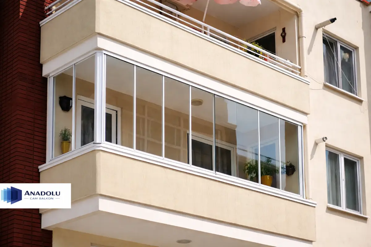 Beyaz Cam Balkon Sistemleri